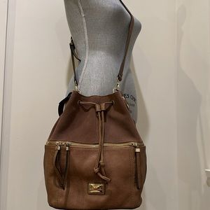 Nwot. Simply Noelle suede /leather hobo bag
